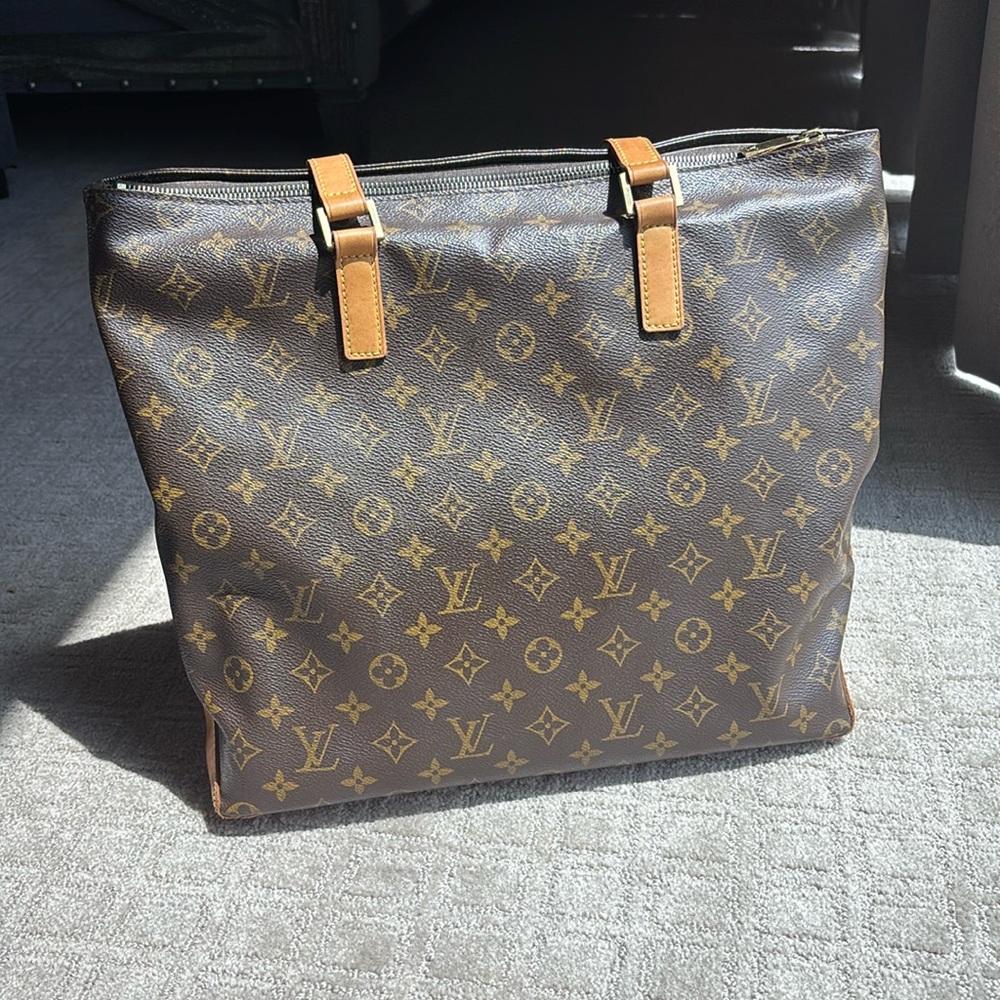 Louis Vuitton Cabas Mezzo